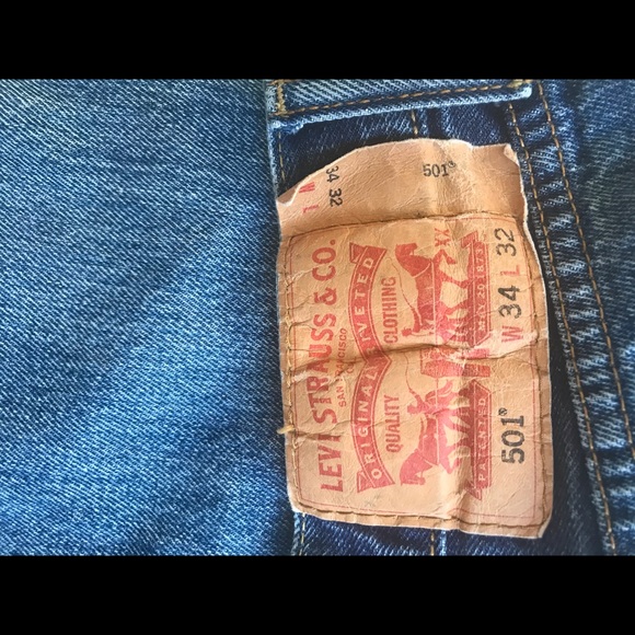 Vintage Levi’s 501 high rise jeans - Picture 2 of 5